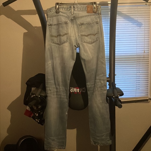 🦅 AE Jeans - Picture 2 of 2